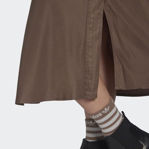 ADIDAS SLIP-ON DRESS Size M Trace Brown - Picture 2 of 3